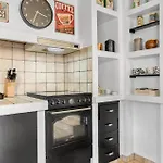 3 Bedroom Beautiful In *