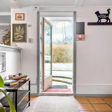 3 Bedroom Beautiful In * Grevinge
