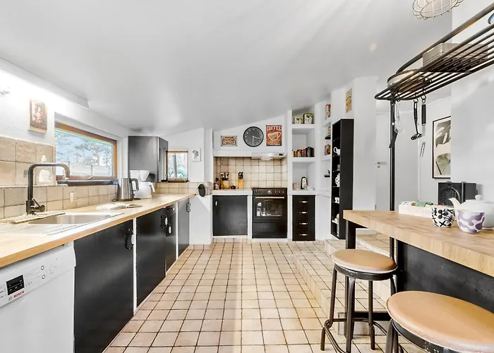 Feriehus 3 Bedroom Beautiful In *