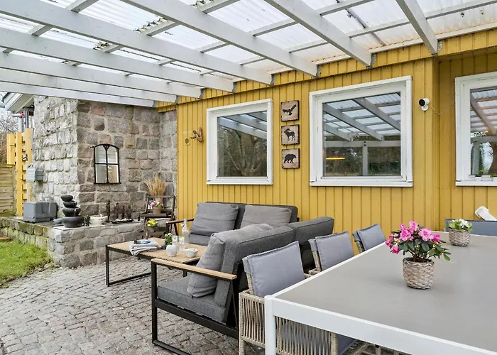 3 Bedroom Beautiful In Feriehus Grevinge